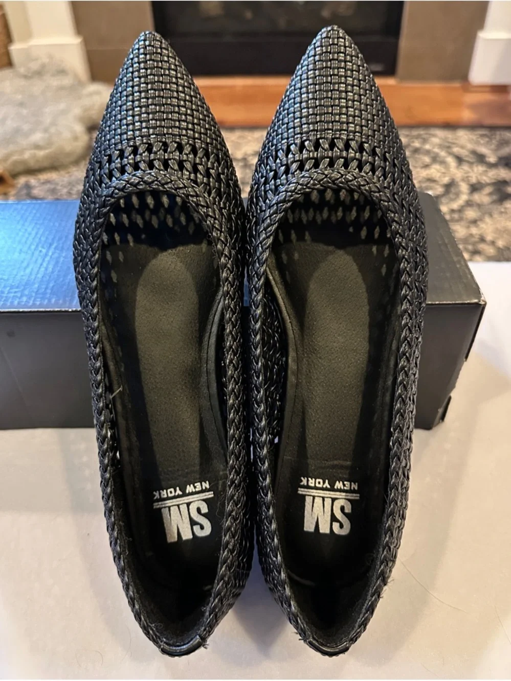 SM New York‎ Woven Flats Size 8.5 Black Pointed Toe Slip-on Classic Chic NEW